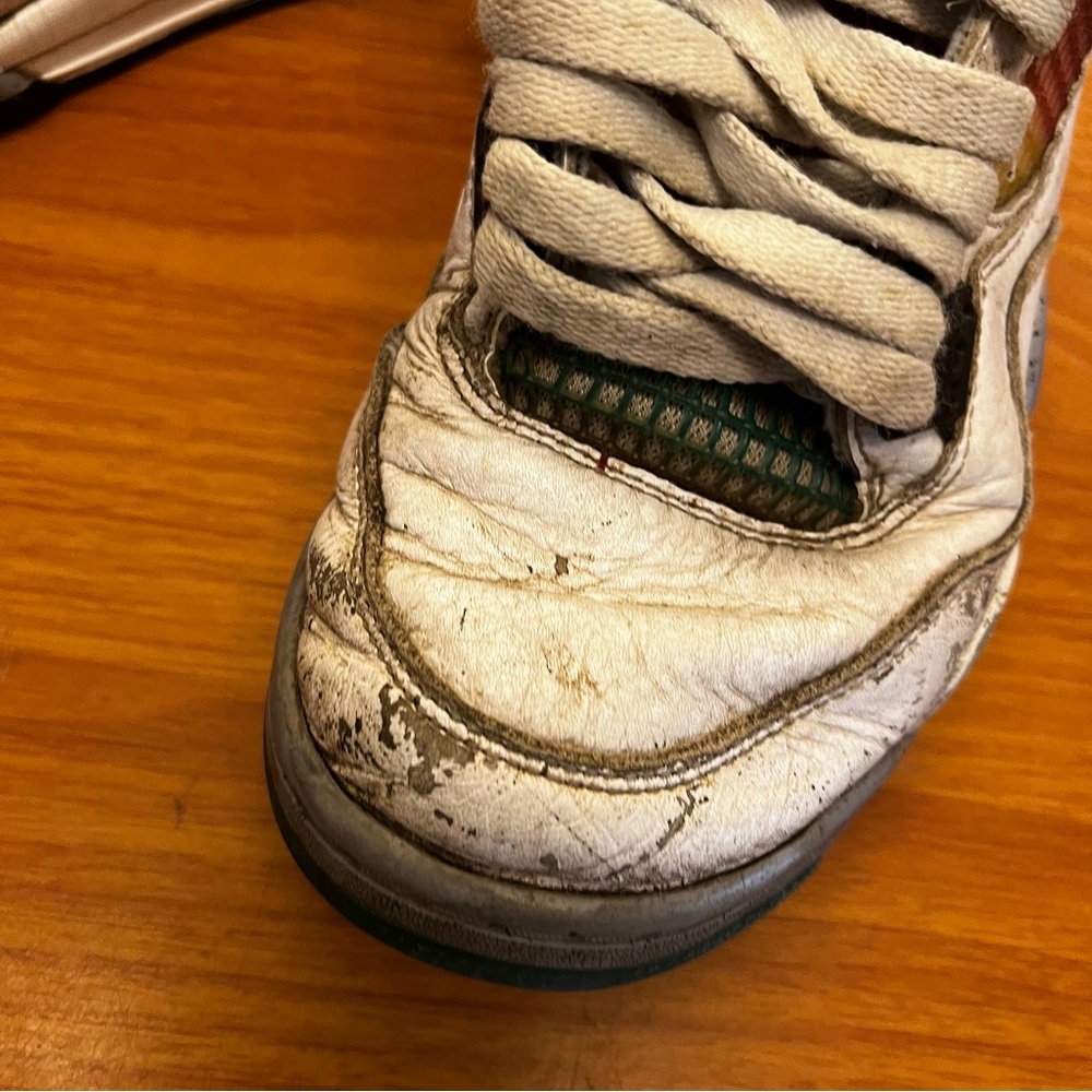 Jordan 4 Rasta - Picture 10 of 11